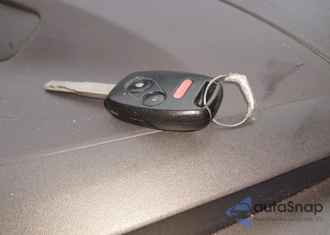 2010 Honda Civic Lx z USA, uszkodzony, nr VIN 2HGFA1F51AH325948